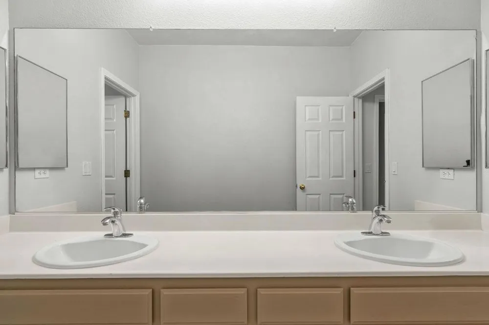 725 Oxalis Drive Newman, CA 95360