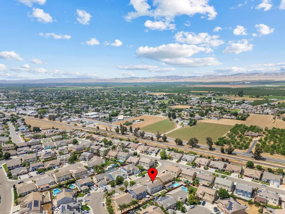 725 Oxalis Drive Newman, CA 95360