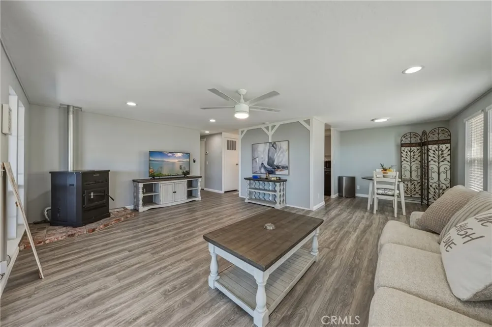 3360 Yuba Street Nice, CA 95464