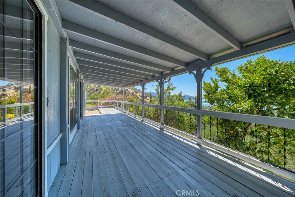 3360 Yuba Street Nice, CA 95464