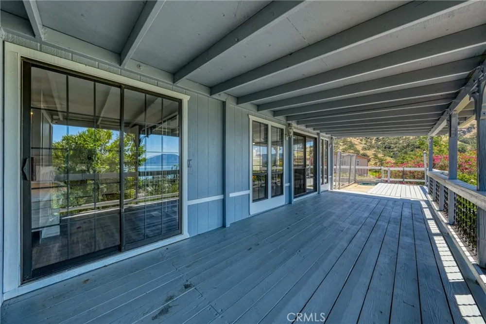 3360 Yuba Street Nice, CA 95464