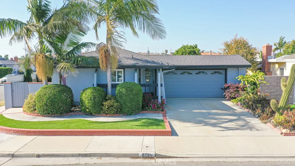 5781 Westmoreland Circle Westminster, CA 92683