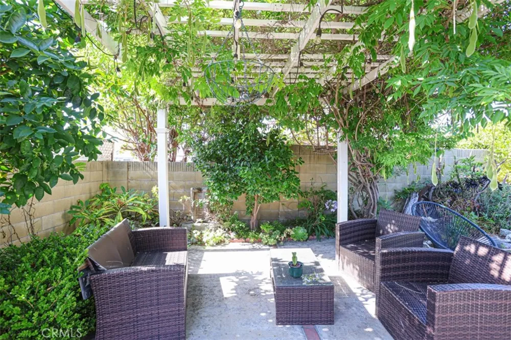 5781 Westmoreland Circle Westminster, CA 92683