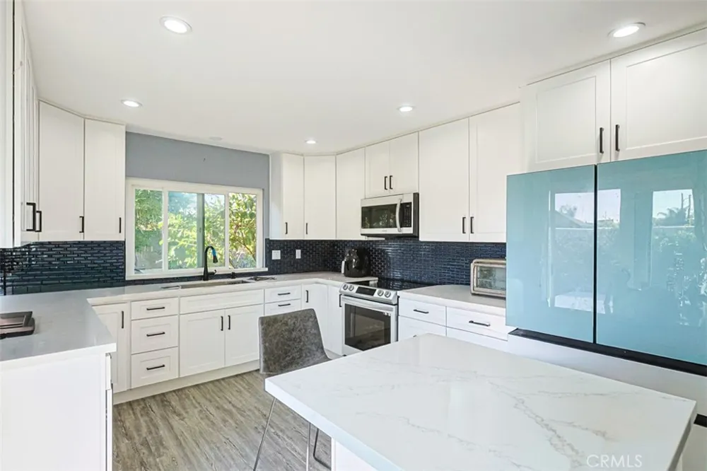5781 Westmoreland Circle Westminster, CA 92683