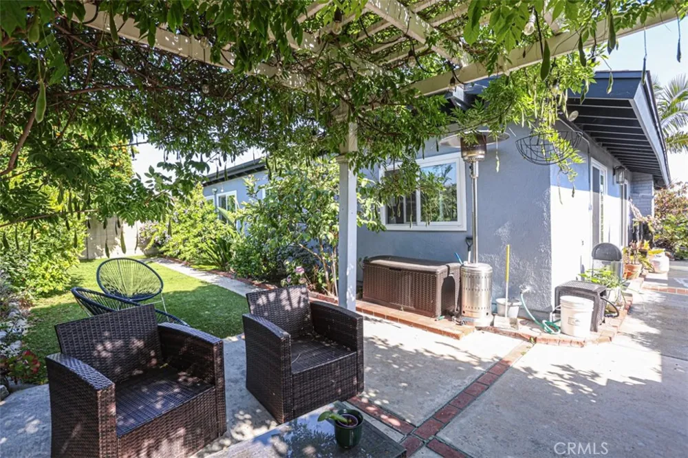 5781 Westmoreland Circle Westminster, CA 92683