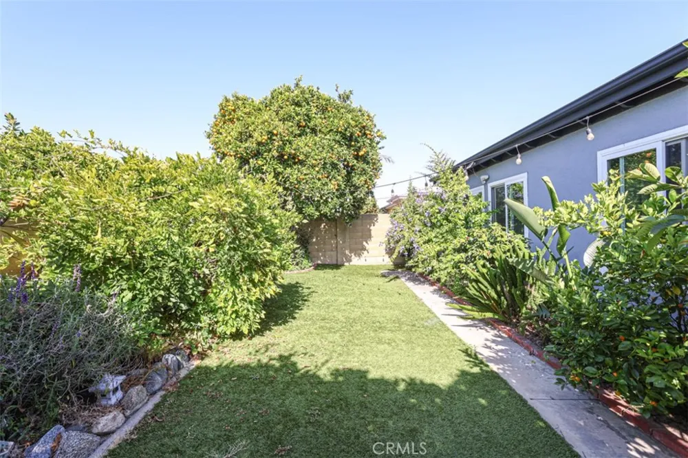 5781 Westmoreland Circle Westminster, CA 92683