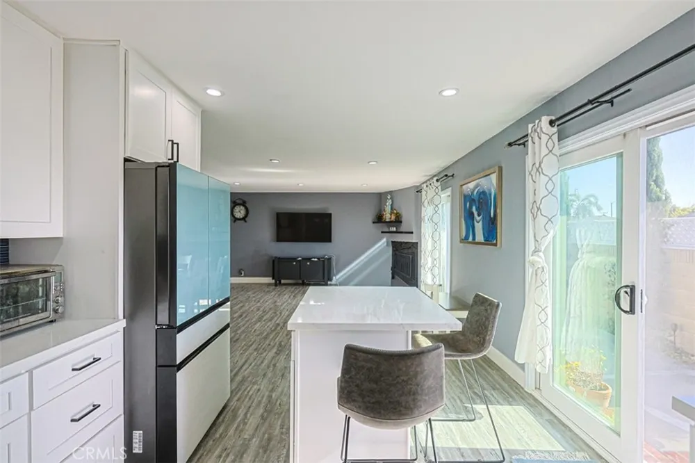 5781 Westmoreland Circle Westminster, CA 92683