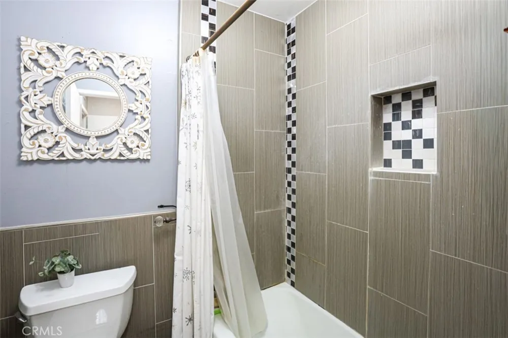 5781 Westmoreland Circle Westminster, CA 92683