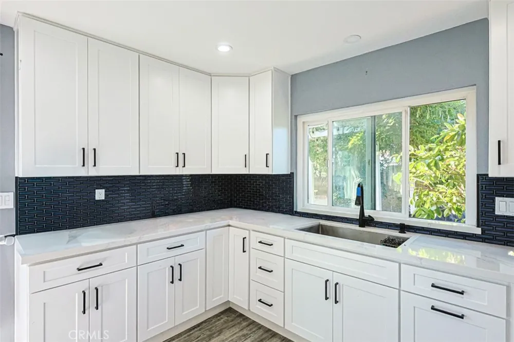 5781 Westmoreland Circle Westminster, CA 92683