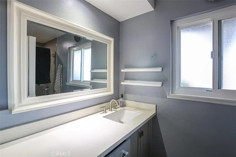 5781 Westmoreland Circle Westminster, CA 92683
