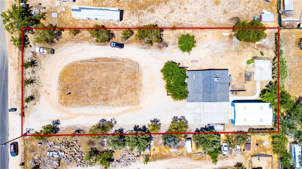 12537 E Avenue V-12 Pearblossom, CA 93553
