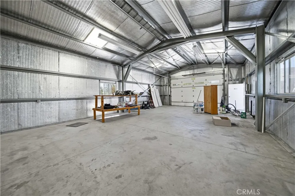 12537 E Avenue V-12 Pearblossom, CA 93553