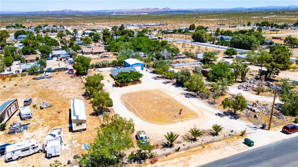 12537 E Avenue V-12 Pearblossom, CA 93553