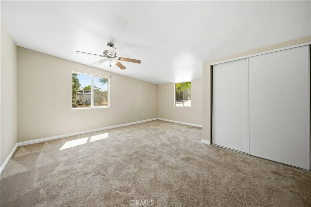 12537 E Avenue V-12 Pearblossom, CA 93553