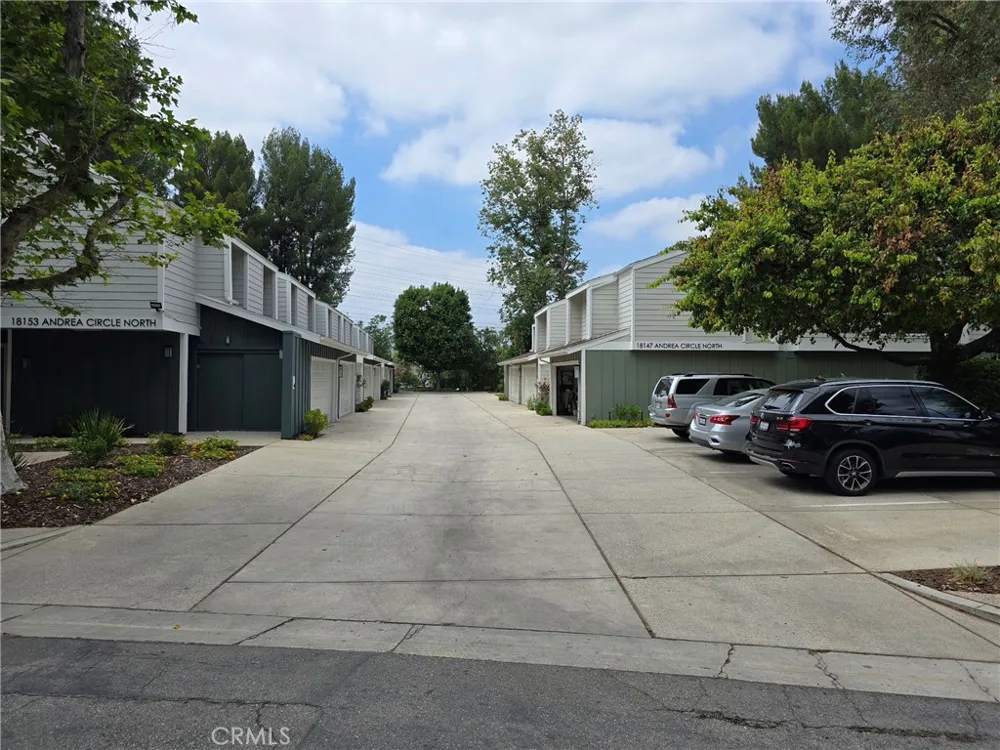 18153 Andrea Circle #4 Northridge, CA 91325