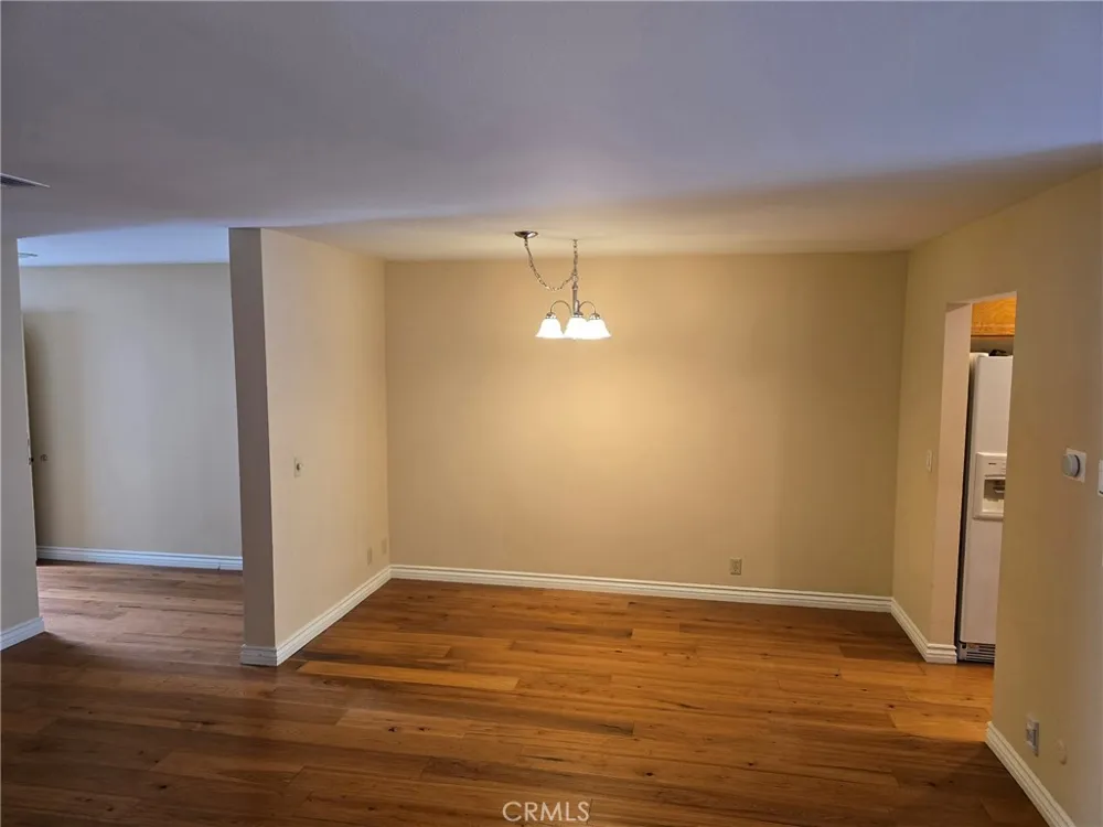 18153 Andrea Circle #4 Northridge, CA 91325