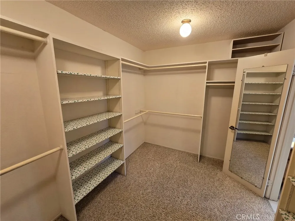 18153 Andrea Circle #4 Northridge, CA 91325
