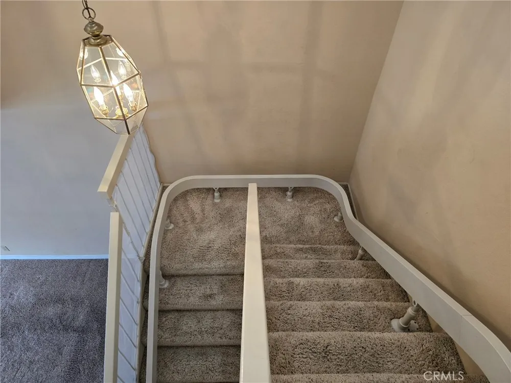 18153 Andrea Circle #4 Northridge, CA 91325