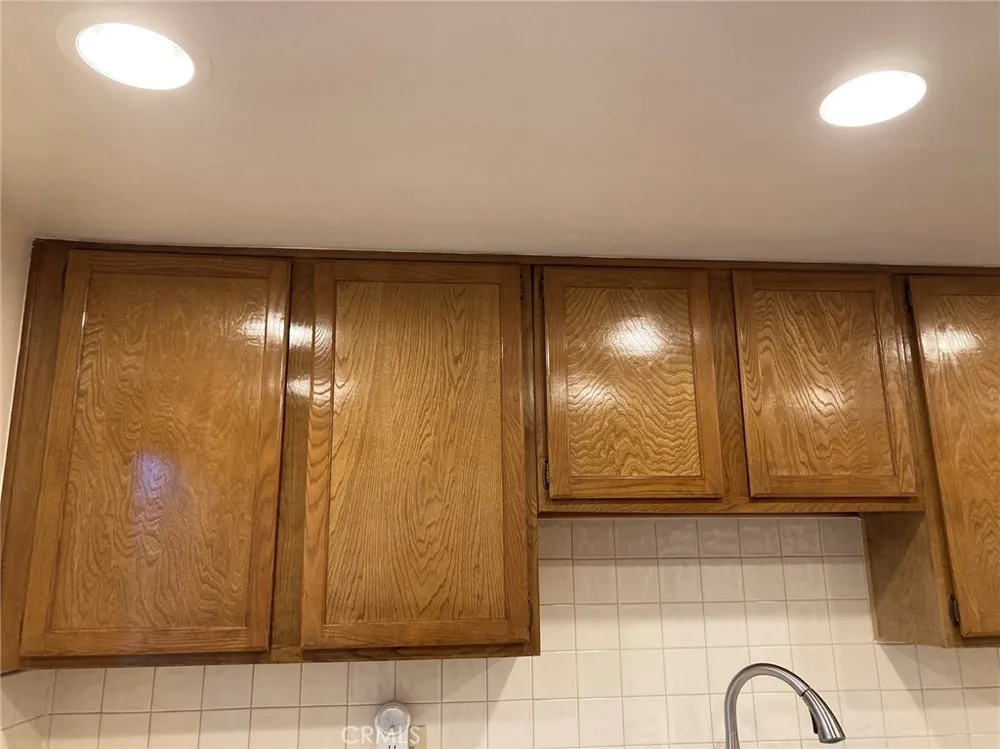 18153 Andrea Circle #4 Northridge, CA 91325