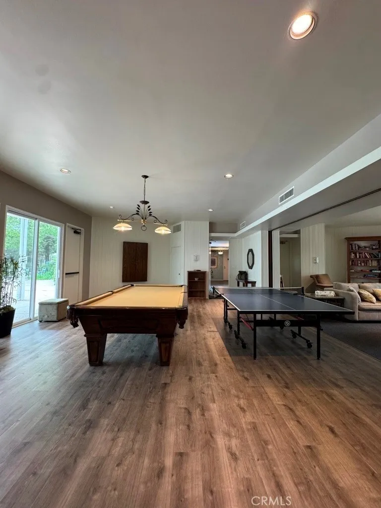 18153 Andrea Circle #4 Northridge, CA 91325