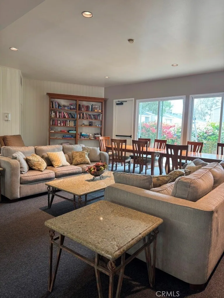 18153 Andrea Circle #4 Northridge, CA 91325