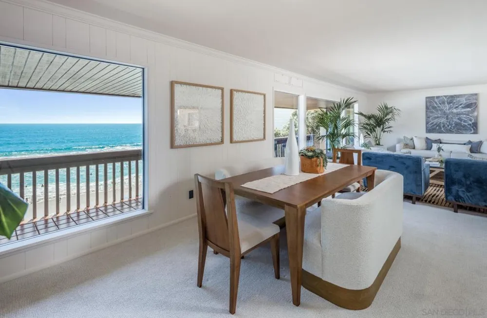 2977 Ocean Street Carlsbad, CA 92008