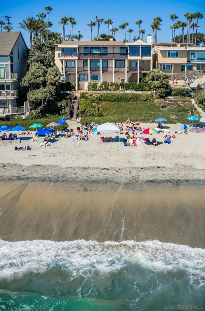 2977 Ocean Street Carlsbad, CA 92008