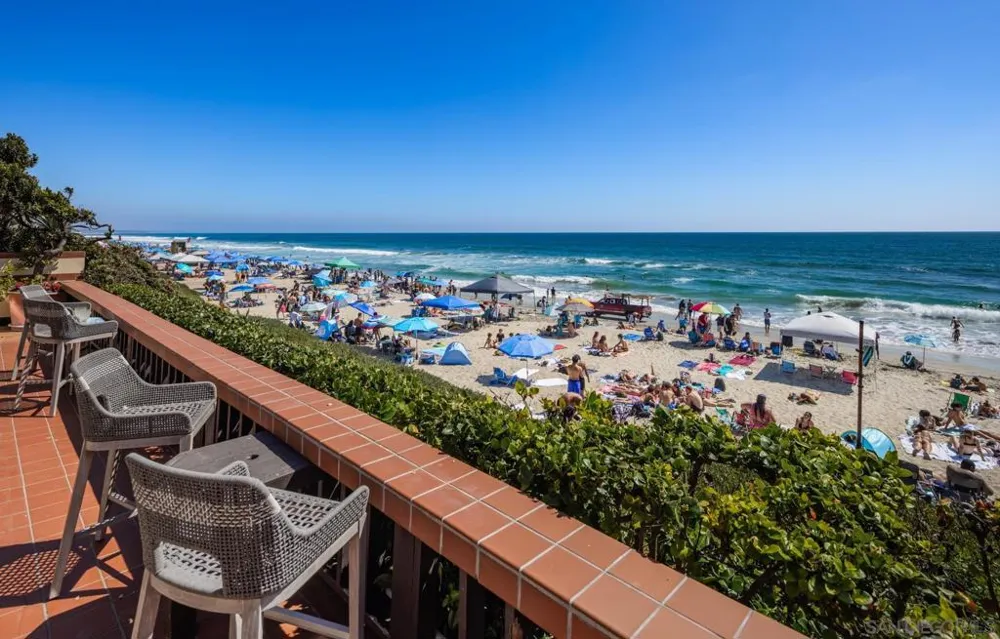 2977 Ocean Street Carlsbad, CA 92008