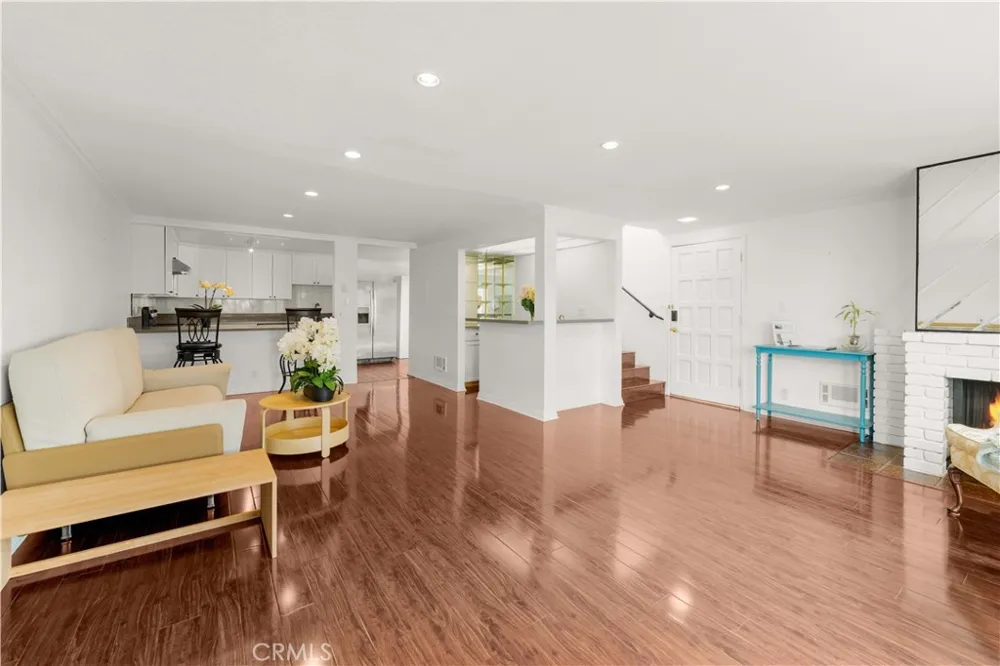 1 Cresta Verde Drive Rolling Hills Estates, CA 90274