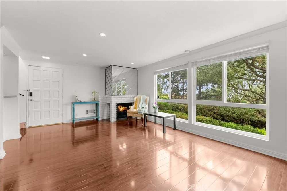 1 Cresta Verde Drive Rolling Hills Estates, CA 90274