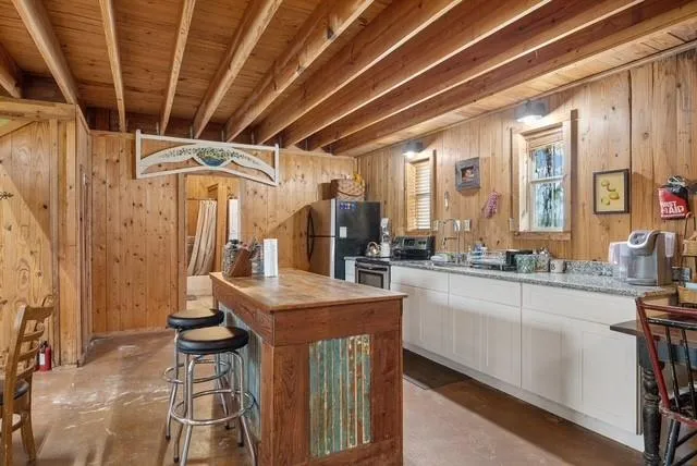 16650 NE Cr 3010 Road NE Kerens, TX 75144