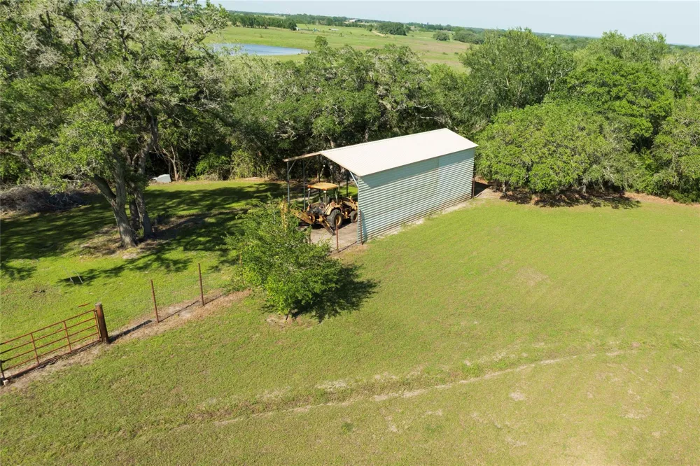 S Us Highway 77 La Grange, TX 78945