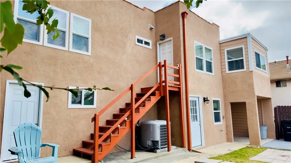 2348 Loy Lane Los Angeles, CA 90041