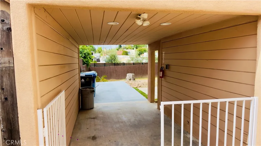 2348 Loy Lane Los Angeles, CA 90041