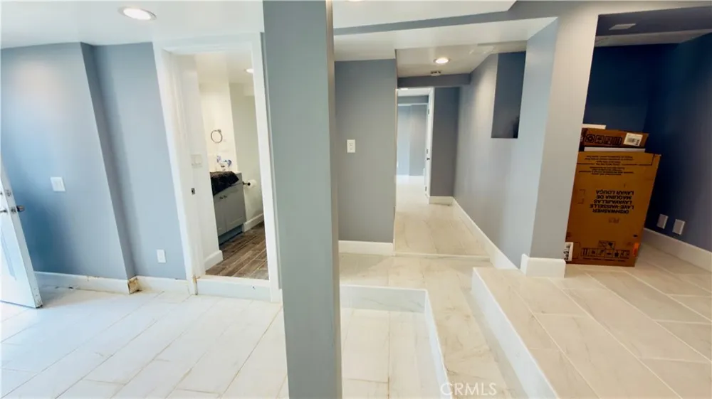 2348 Loy Lane Los Angeles, CA 90041