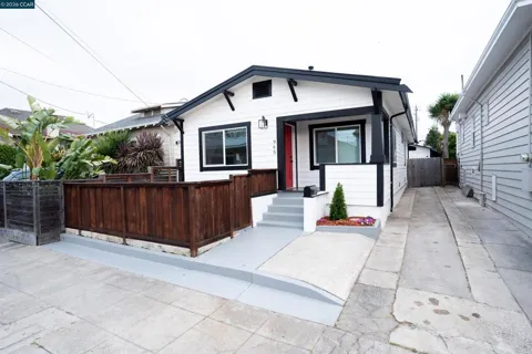 965 Arlington Ave