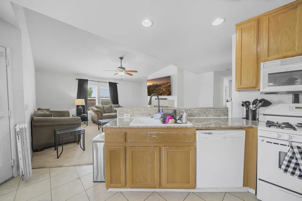 1251 Barbara Avenue Thermal, CA 92274