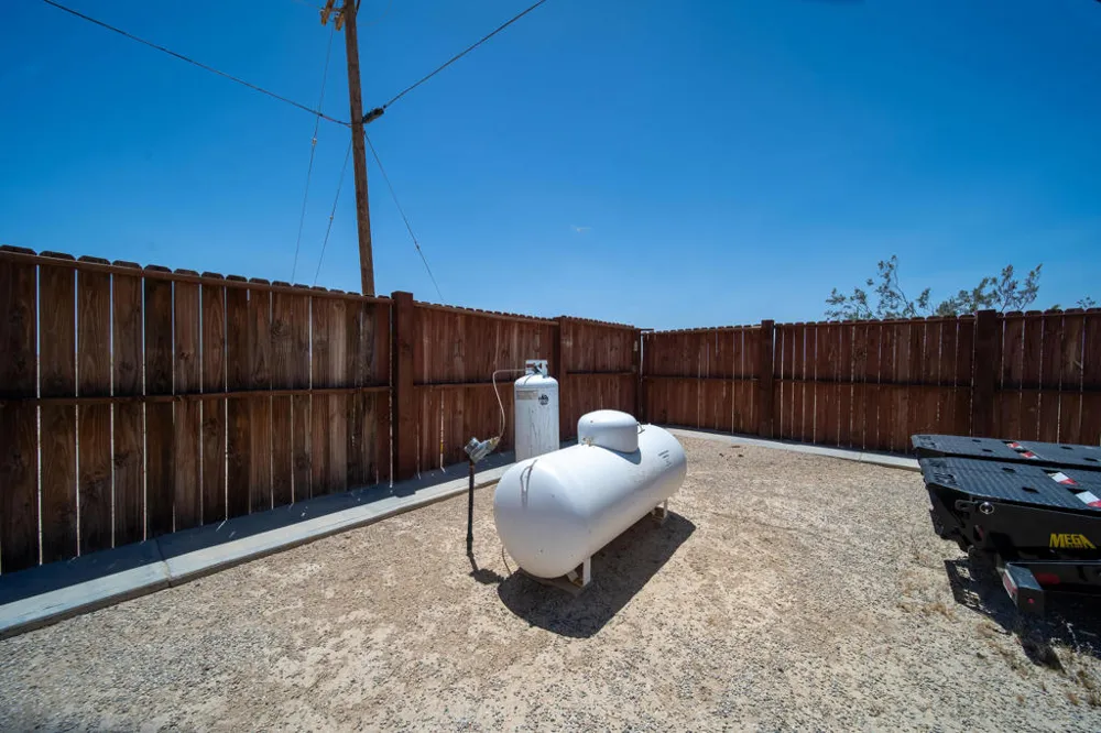 1251 Barbara Avenue Thermal, CA 92274