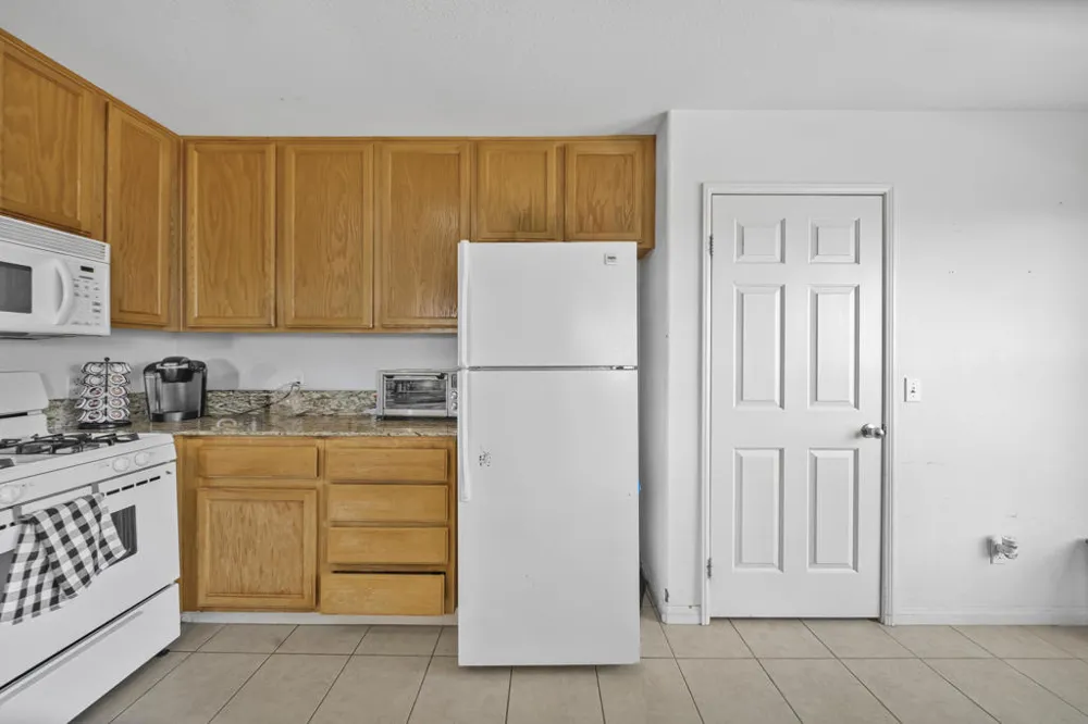 1251 Barbara Avenue Thermal, CA 92274