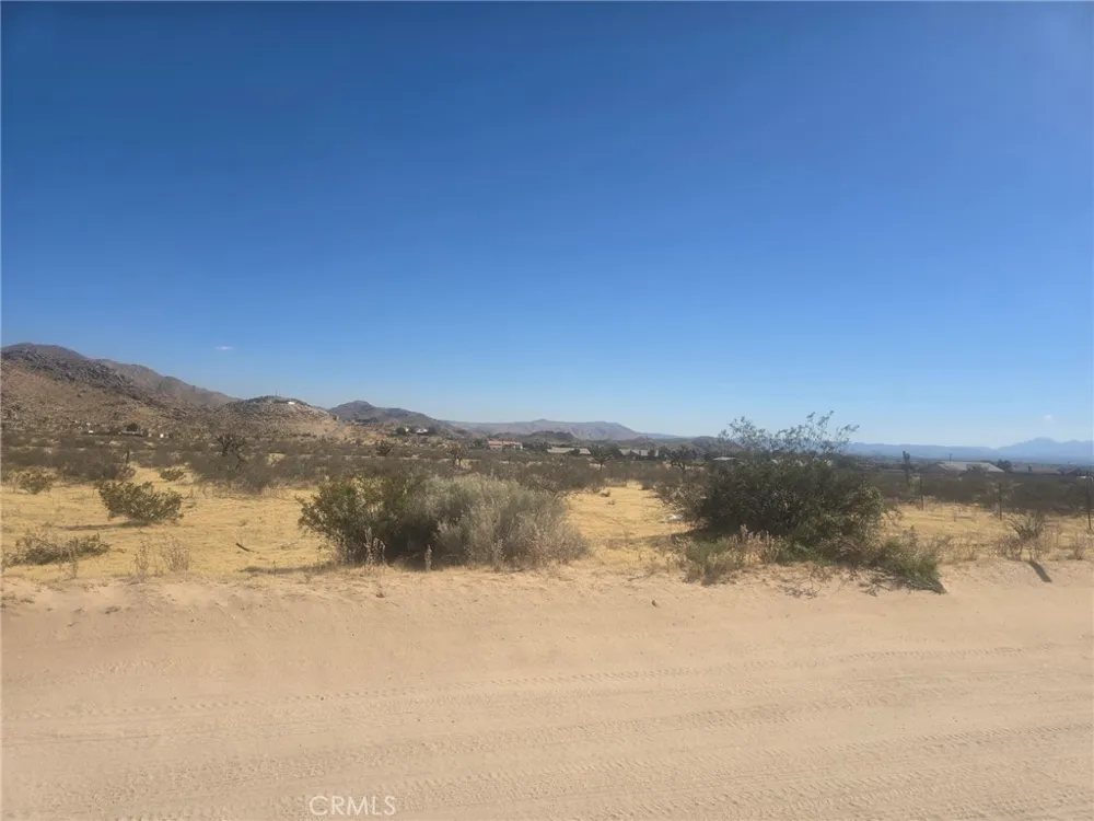 Cahuilla Apple Valley, CA 92307