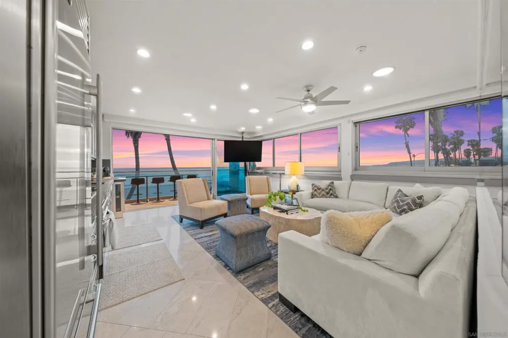 2999 Ocean Front Walk #2 San Diego, CA 92109