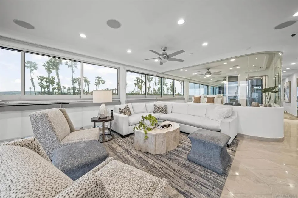 2999 Ocean Front Walk #2 San Diego, CA 92109