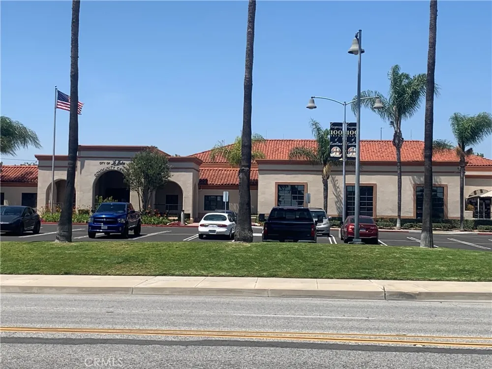 208 S Hillcrest La Habra, CA 90631