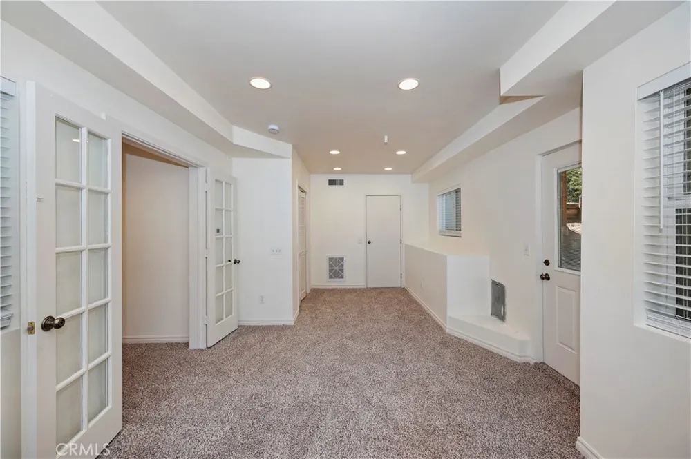 550 Coyote Trail Cedarpines Park, CA 92325