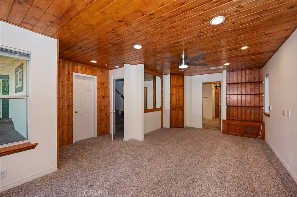550 Coyote Trail Cedarpines Park, CA 92325