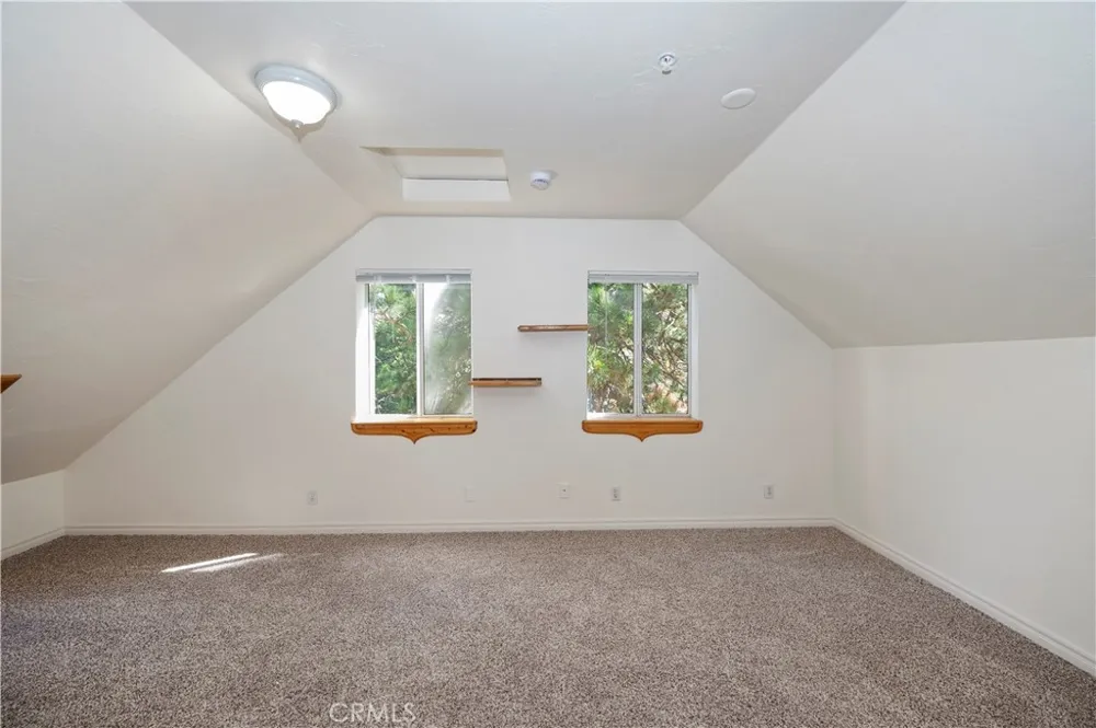 550 Coyote Trail Cedarpines Park, CA 92325