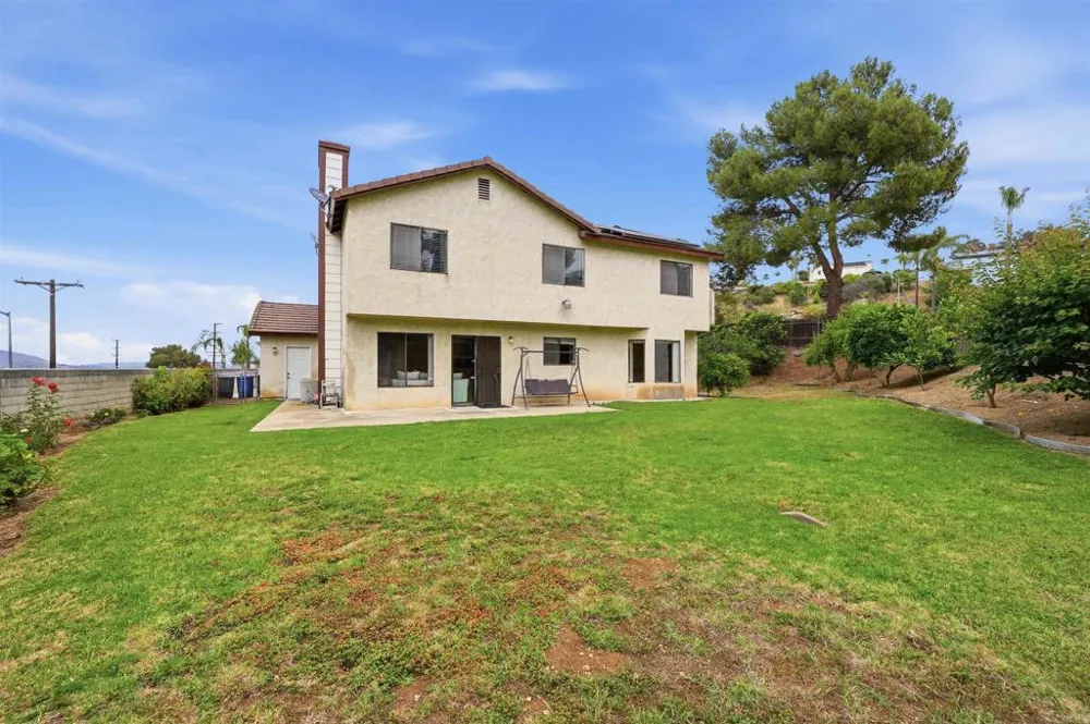 425 Avenida Abajo El Cajon, CA 92020