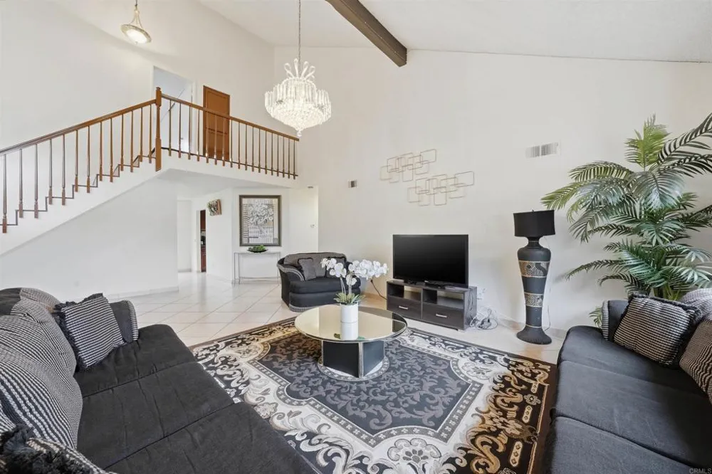 425 Avenida Abajo El Cajon, CA 92020