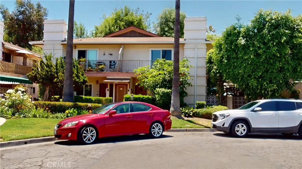 1354 Shadow Fullerton, CA 92831