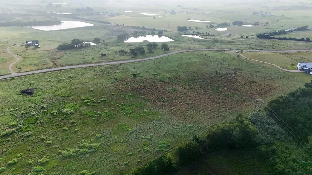 227 Vineyard View Trail Carmine, TX 78932